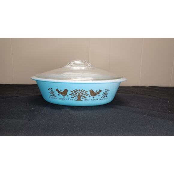Vintage Sears Glasbake Ovenware 1 Quart Dish Kissing Don't Last But Cookery Do - Picture 3 of 13